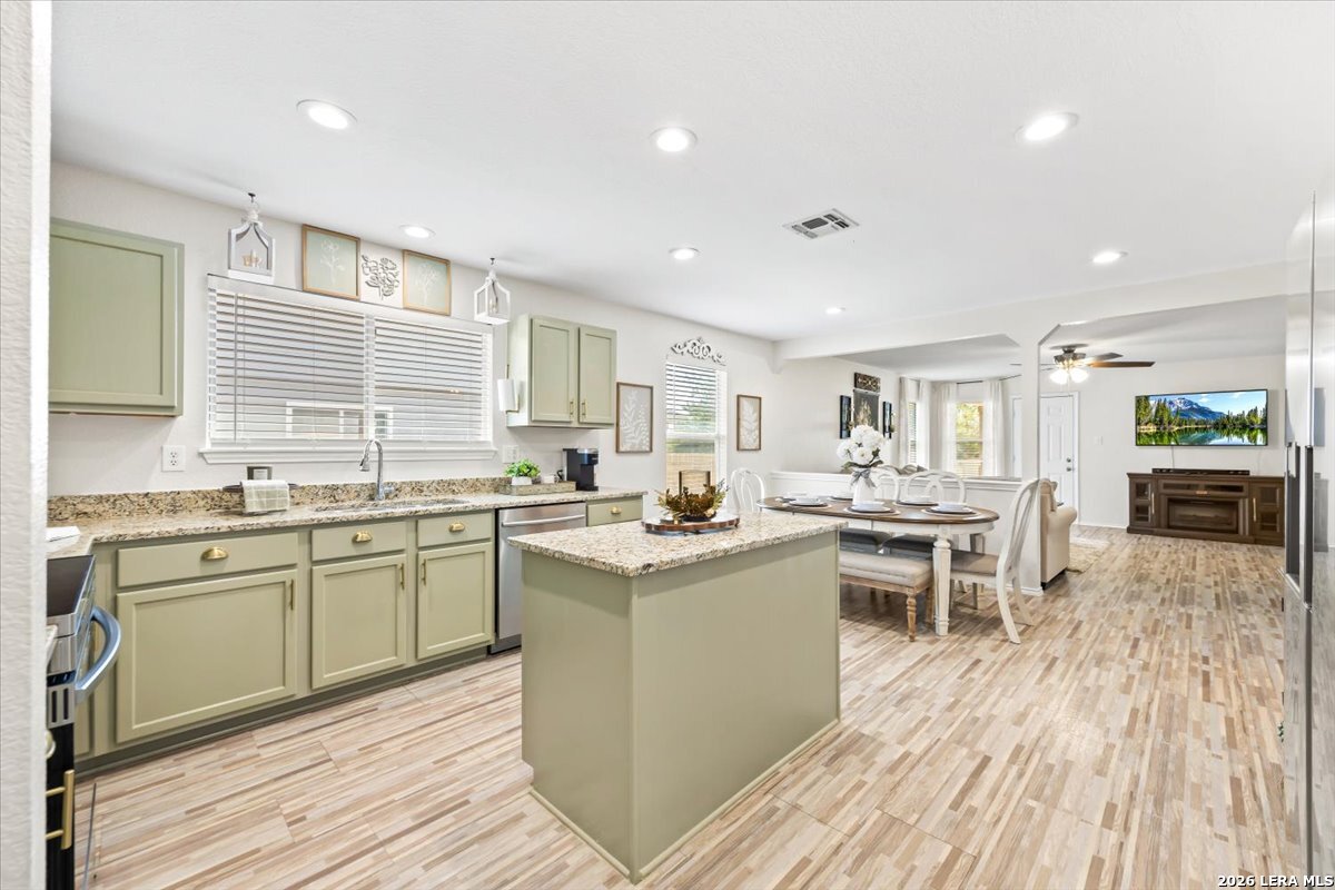3910 Arrowwood Bend San Antonio TX 78261