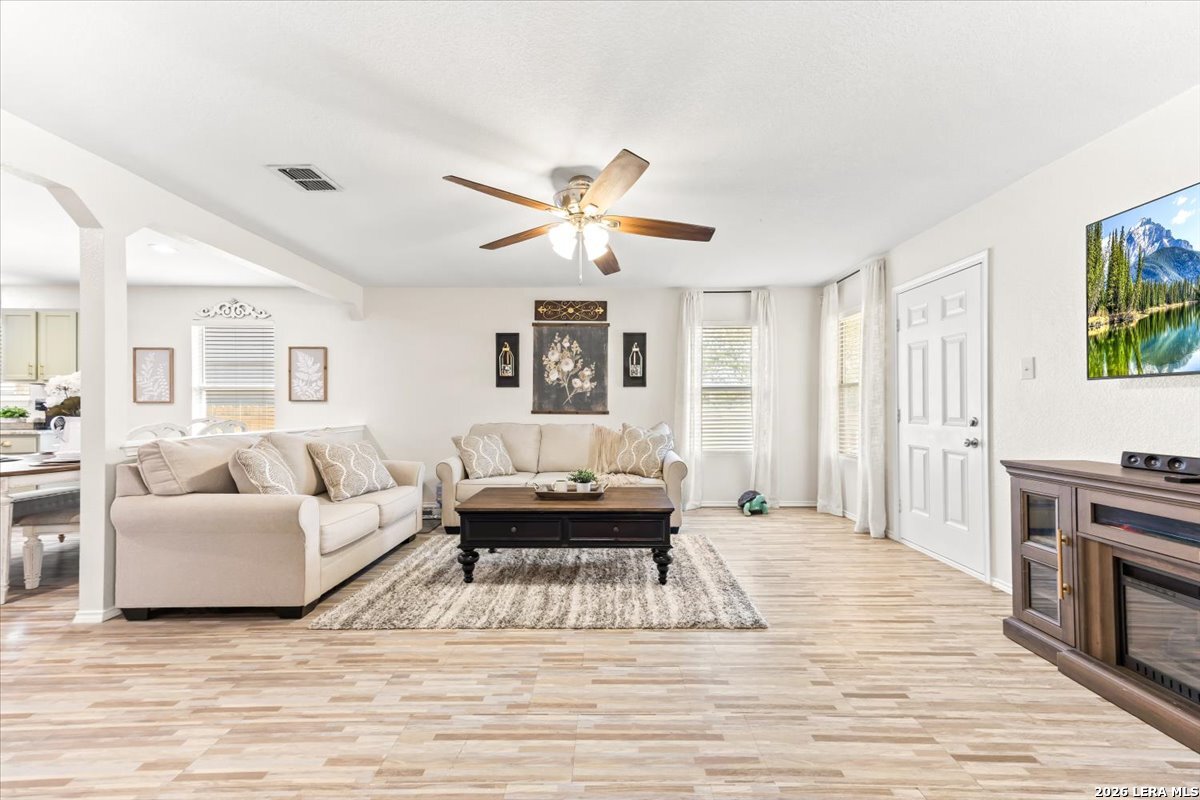 3910 Arrowwood Bend San Antonio TX 78261