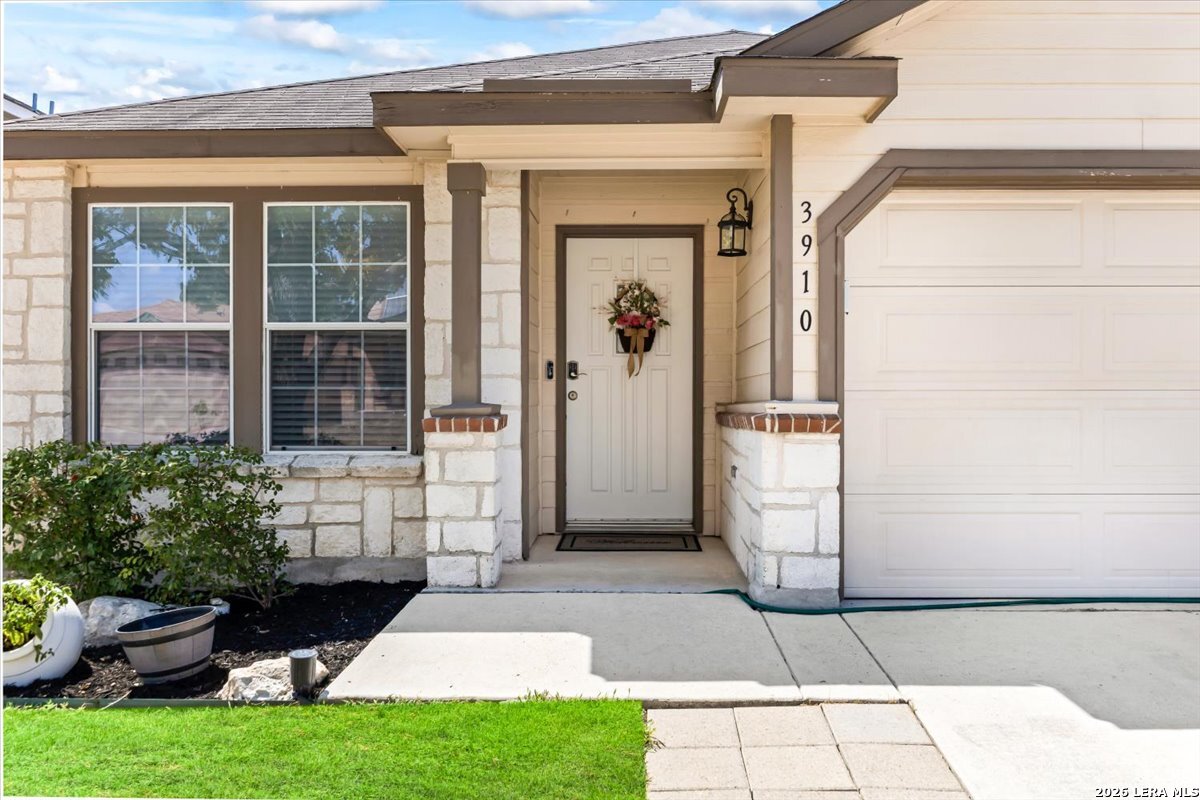 3910 Arrowwood Bend San Antonio TX 78261