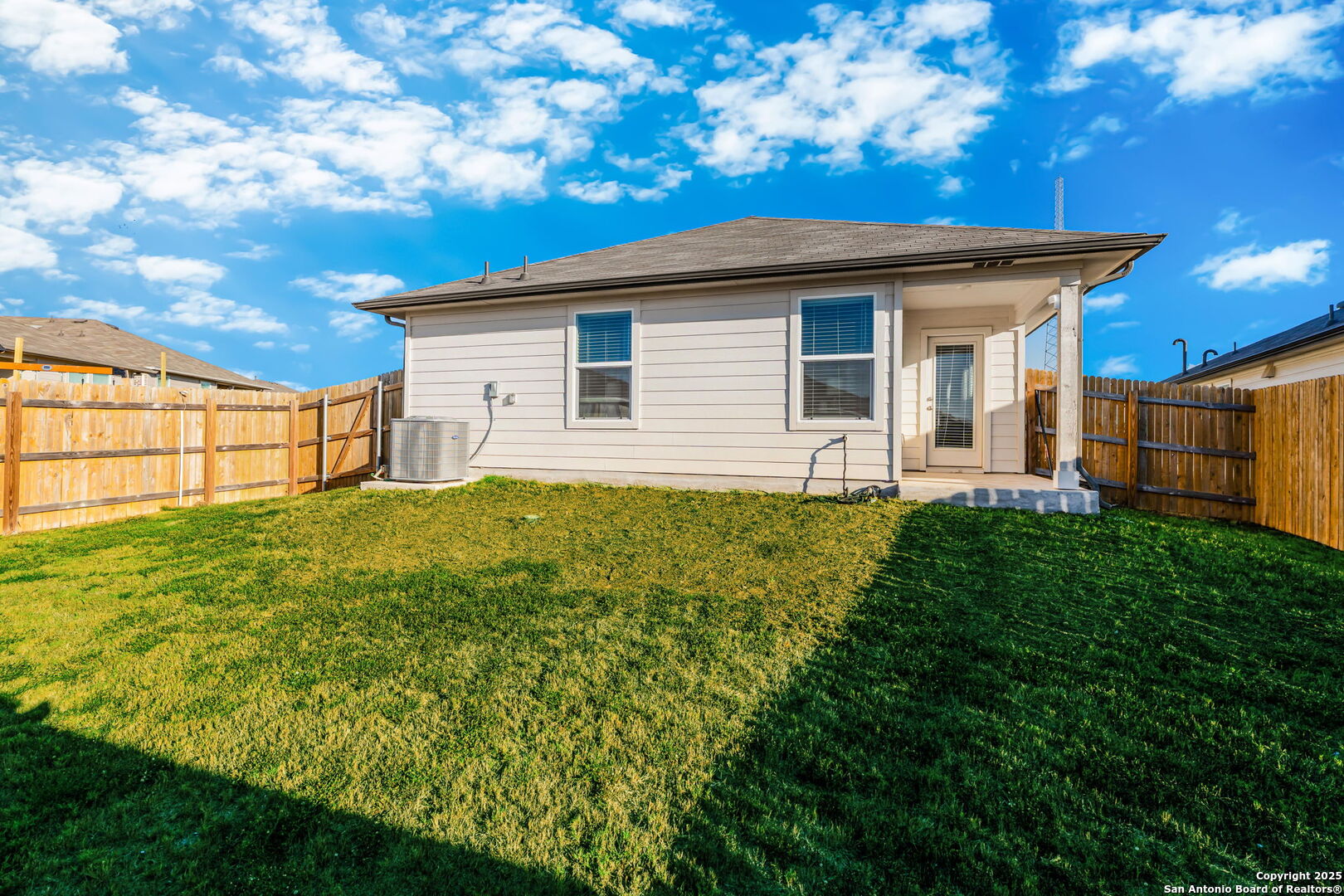 155 Globe Mallow Kyle TX 78640