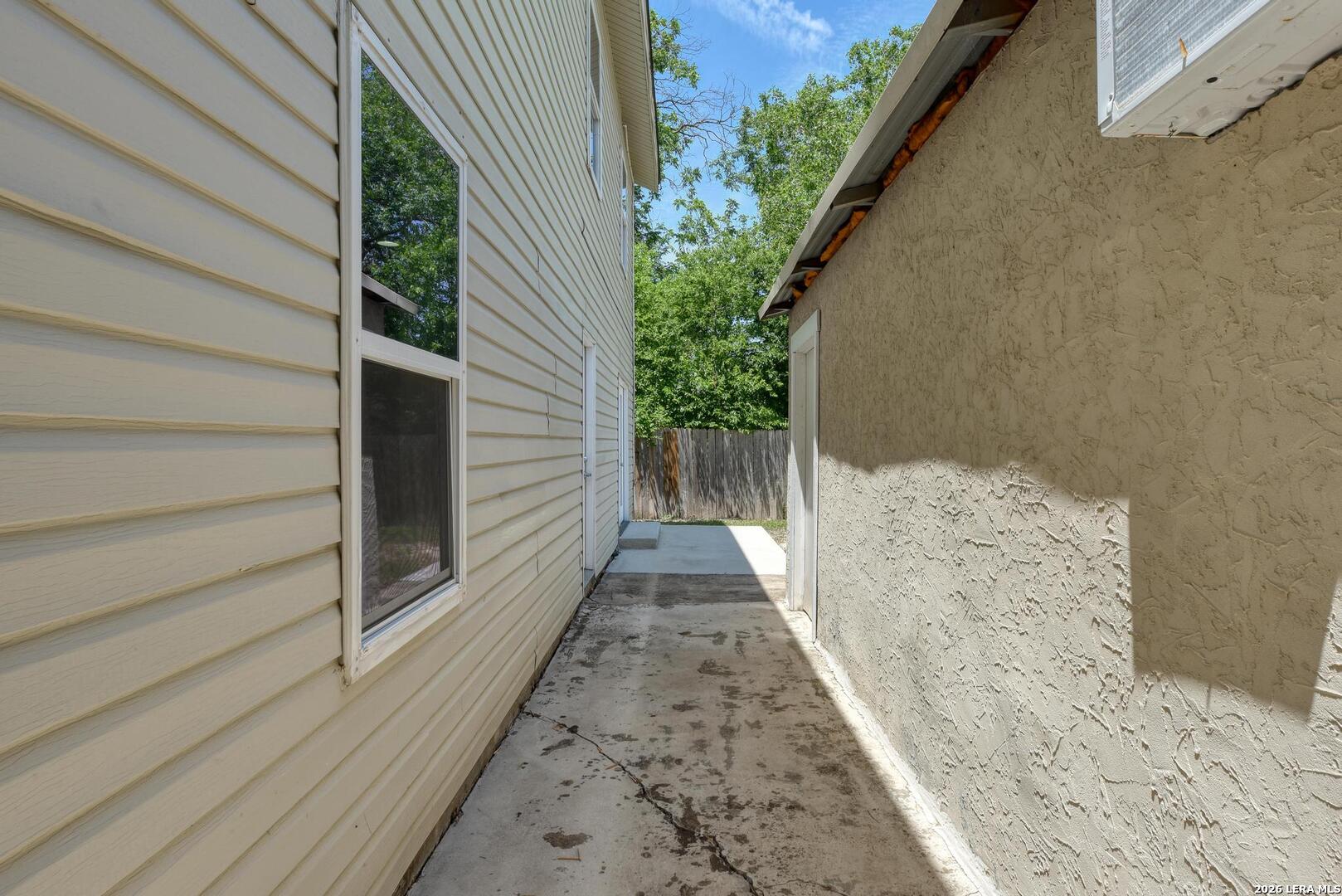 131 Sidney San Antonio TX 78203