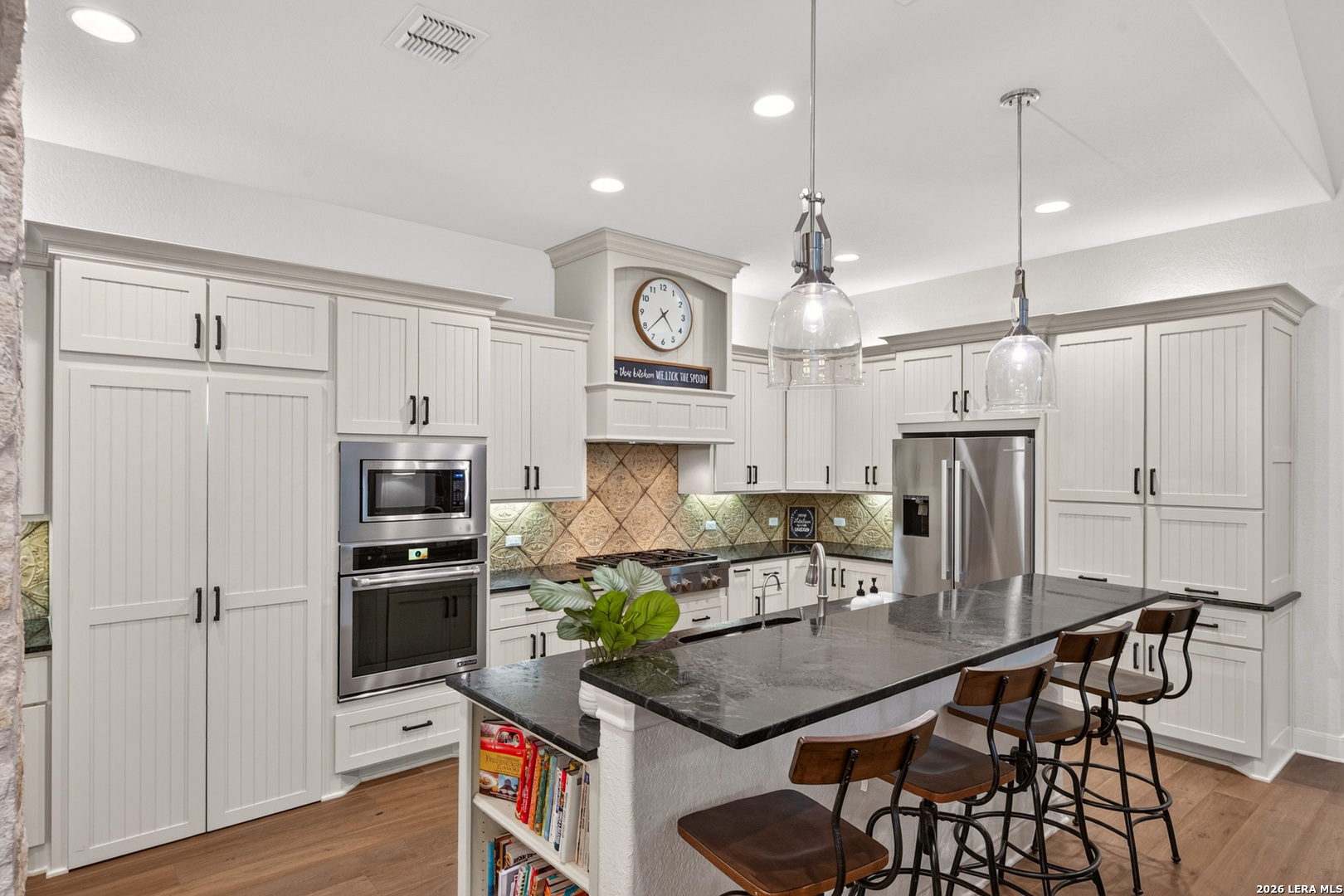 555 Curvatura New Braunfels TX 78132