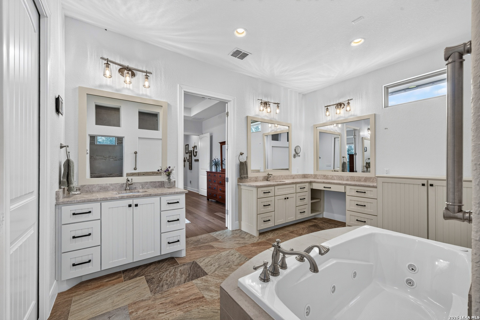 555 Curvatura New Braunfels TX 78132