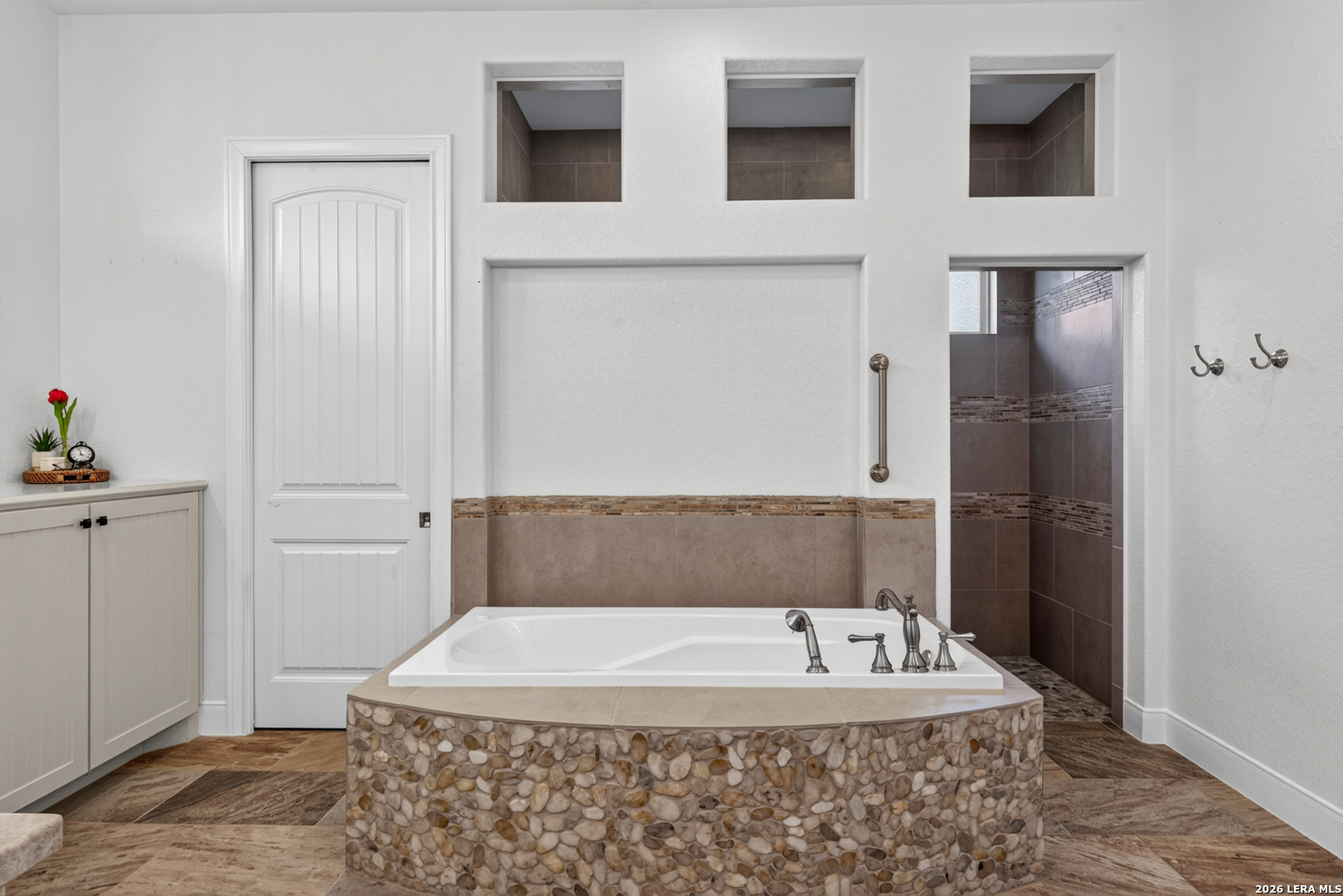 555 Curvatura New Braunfels TX 78132