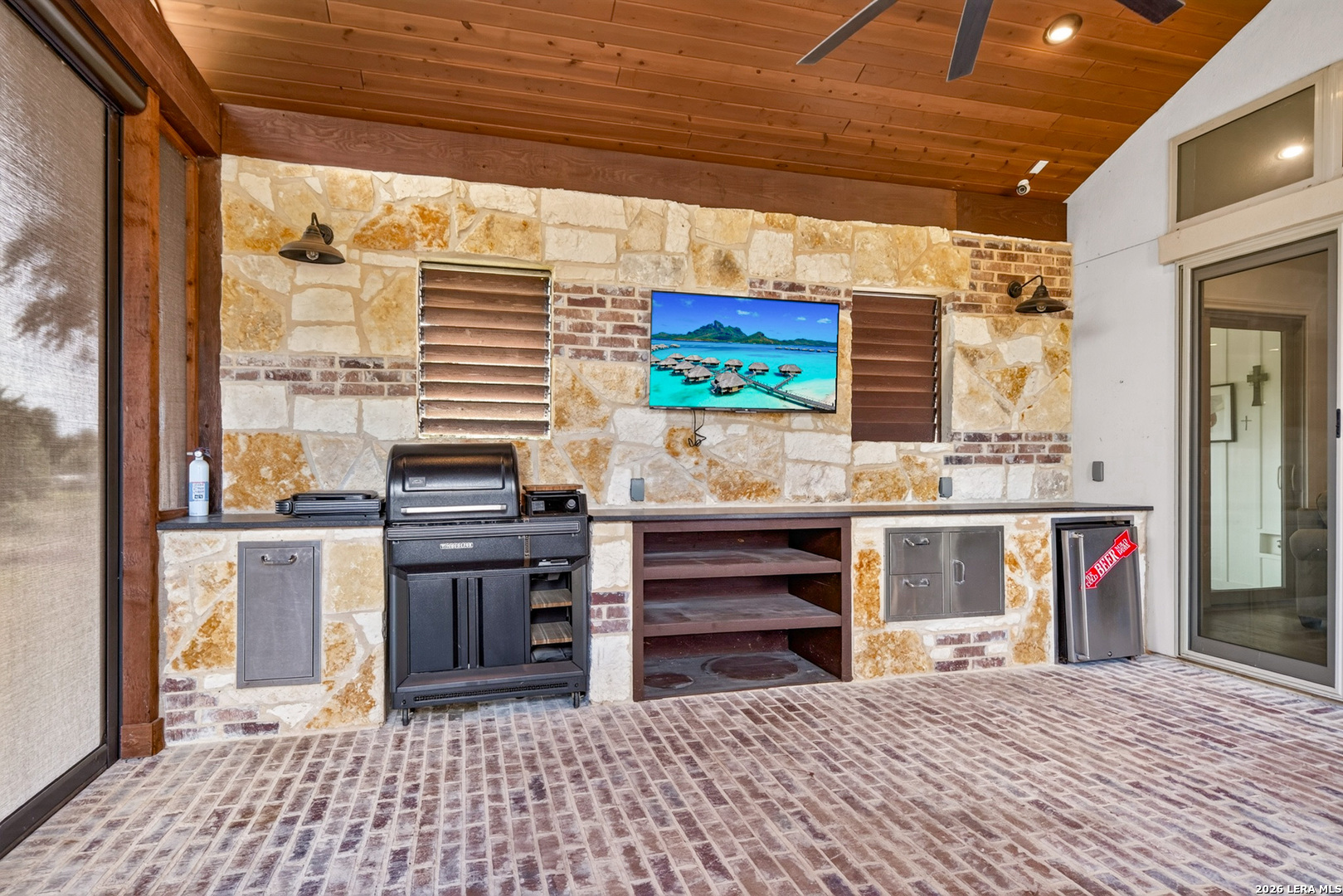 555 Curvatura New Braunfels TX 78132