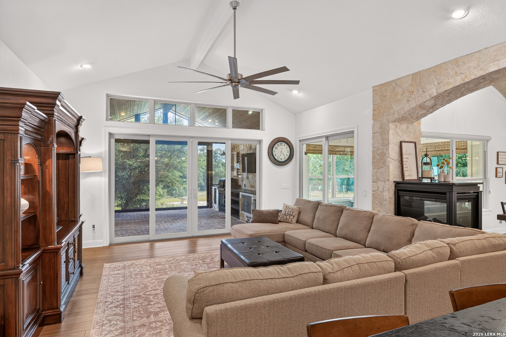 555 Curvatura New Braunfels TX 78132