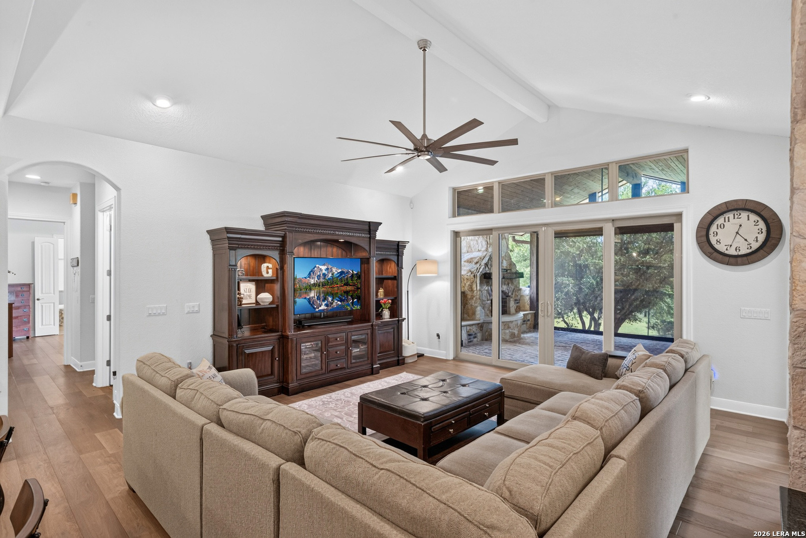 555 Curvatura New Braunfels TX 78132