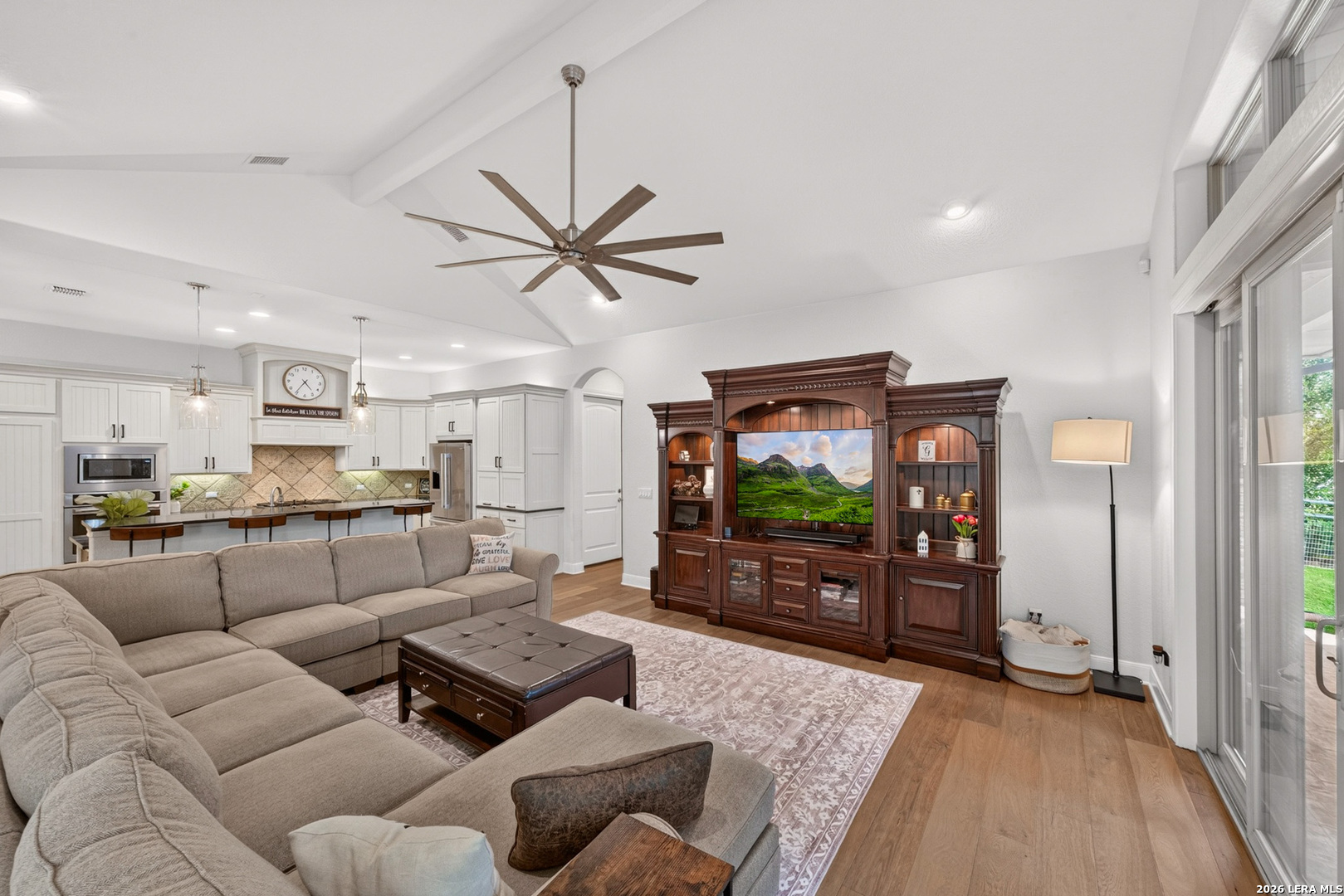 555 Curvatura New Braunfels TX 78132