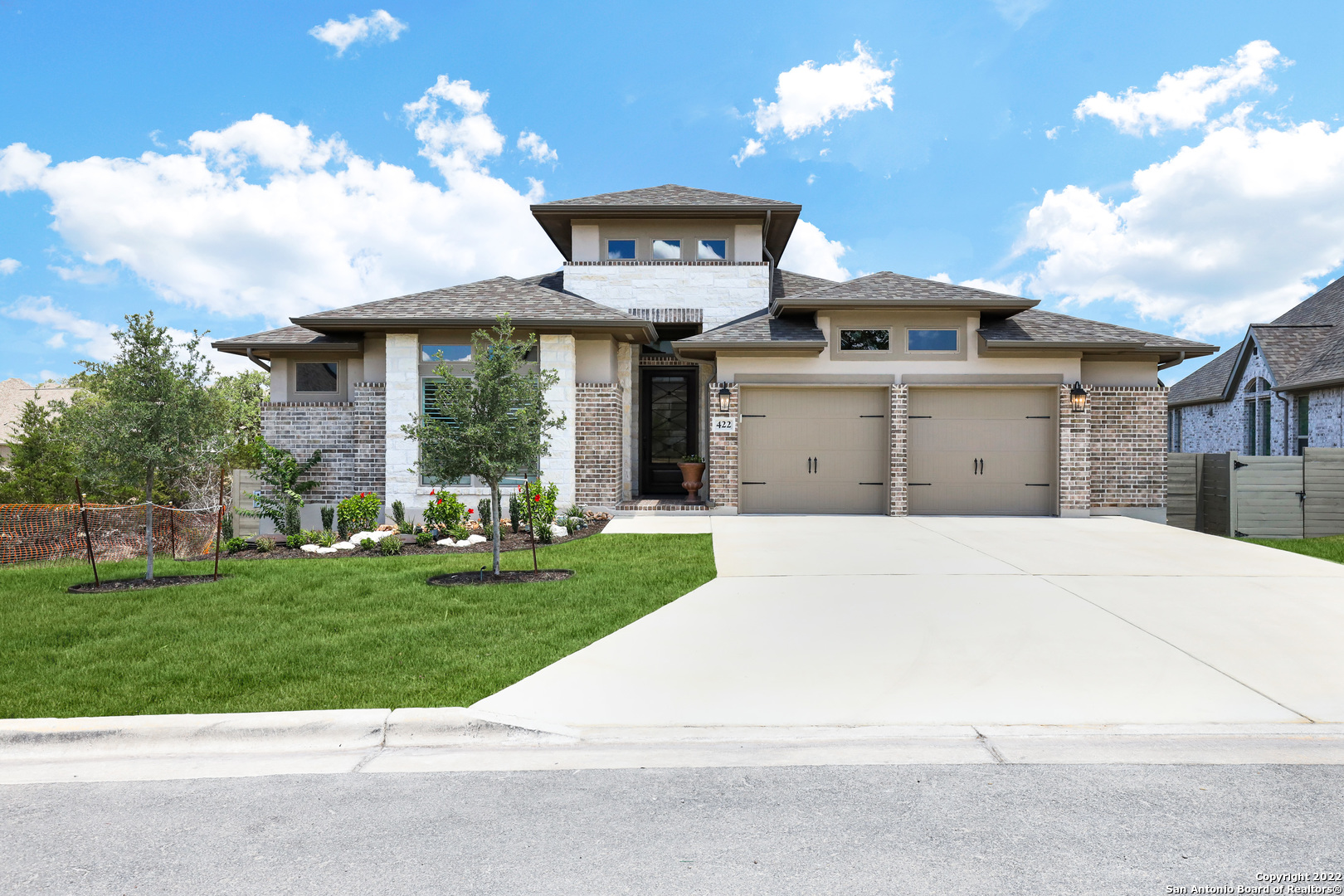422 Bridle Trail New Braunfels TX 78132