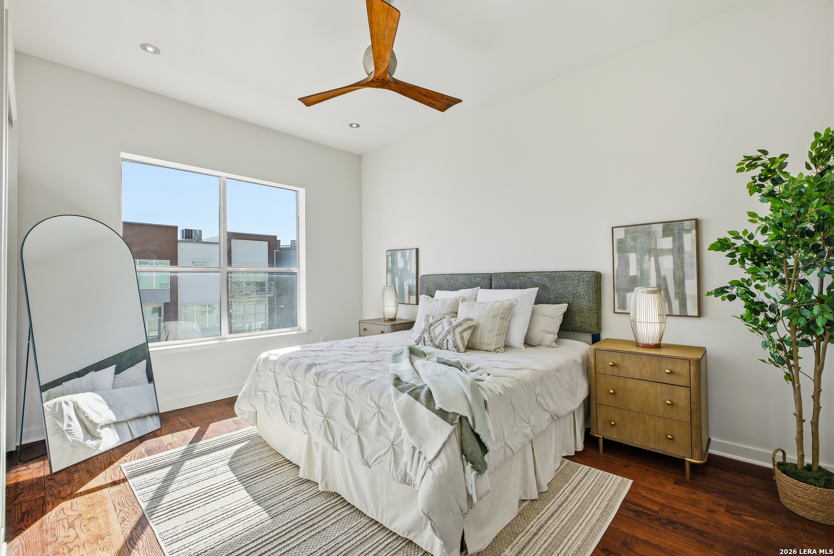 1136 E Quincy San Antonio TX 78212