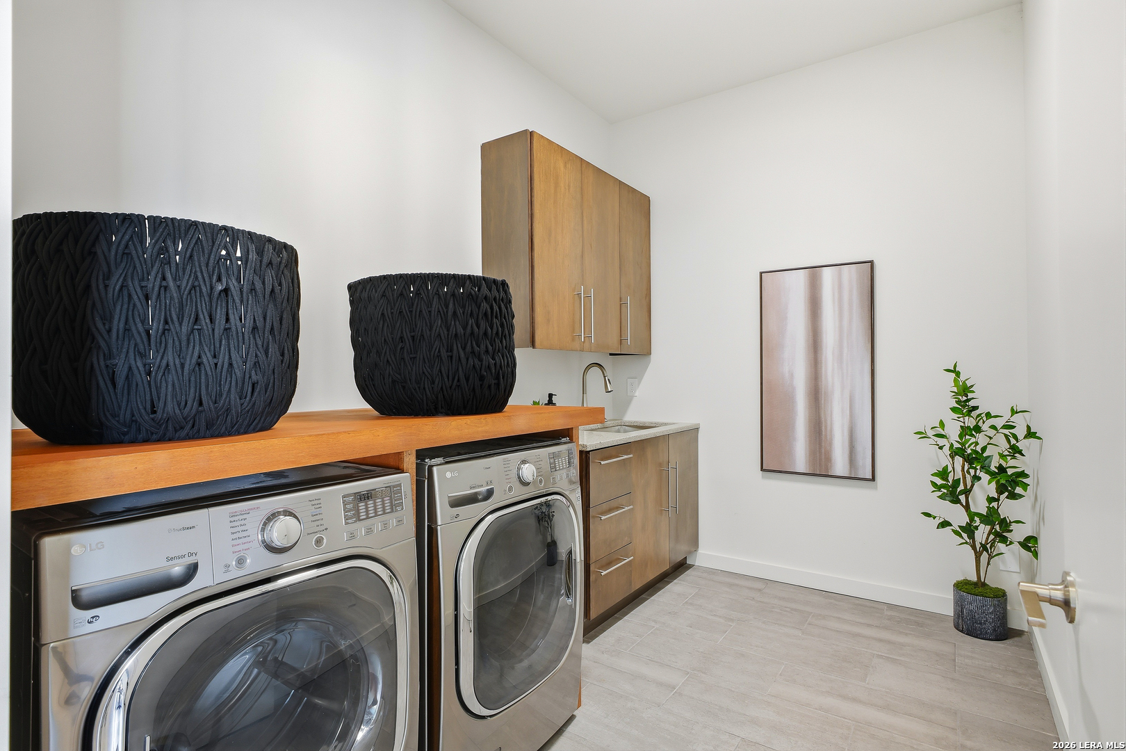 1136 E Quincy San Antonio TX 78212