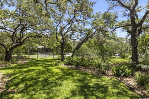 8627 Flint Rock Drive Boerne TX 78006