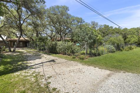 8627 Flint Rock Drive Boerne TX 78006