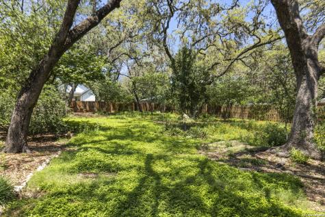 8627 Flint Rock Drive Boerne TX 78006