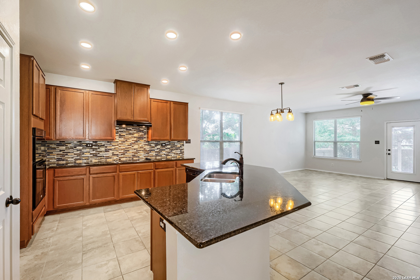 310 Cottage View Universal City TX 78148