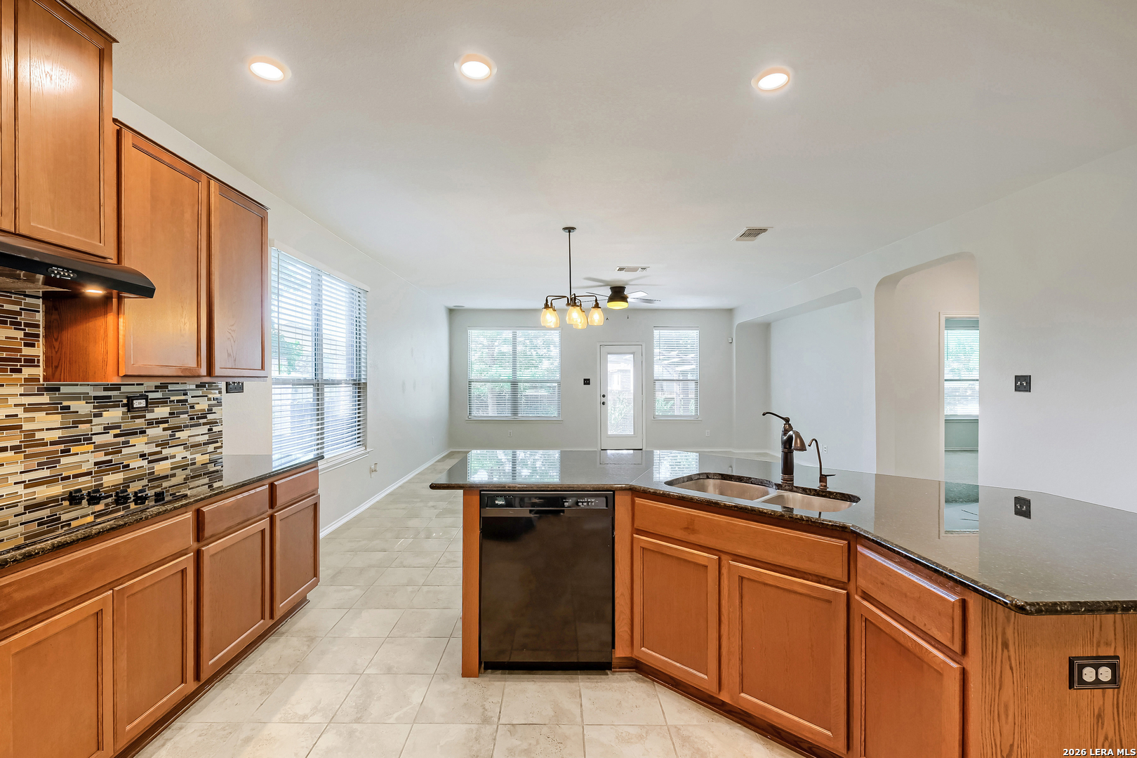 310 Cottage View Universal City TX 78148