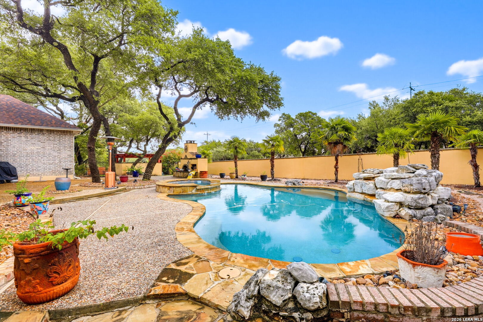314 Las Tablas Helotes TX 78023