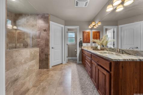 197 Cibolo Ridge Drive La Vernia TX 78121