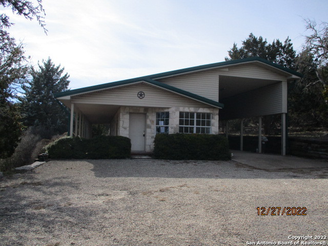 186 Shalako Drive Kerrville TX 78028