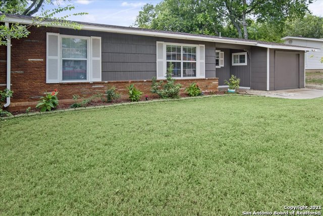 1002 Morey Peak Drive San Antonio TX 78213