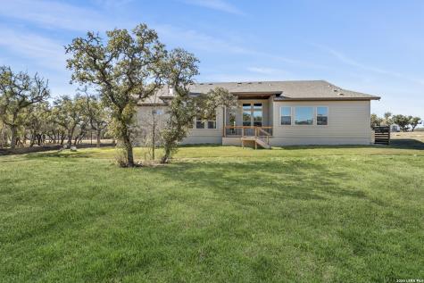 399 James Way Castroville TX 78009