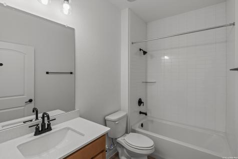 1328 Hallettsville San Antonio TX 78253