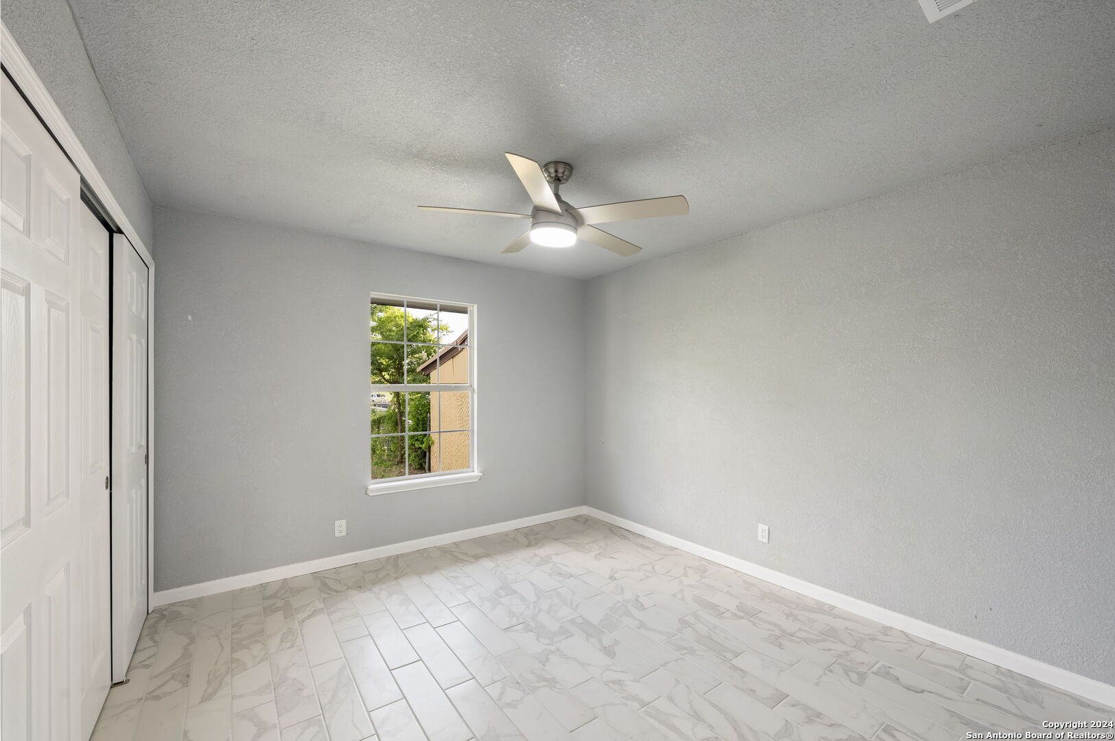 5943 Fairbrook San Antonio TX 78242