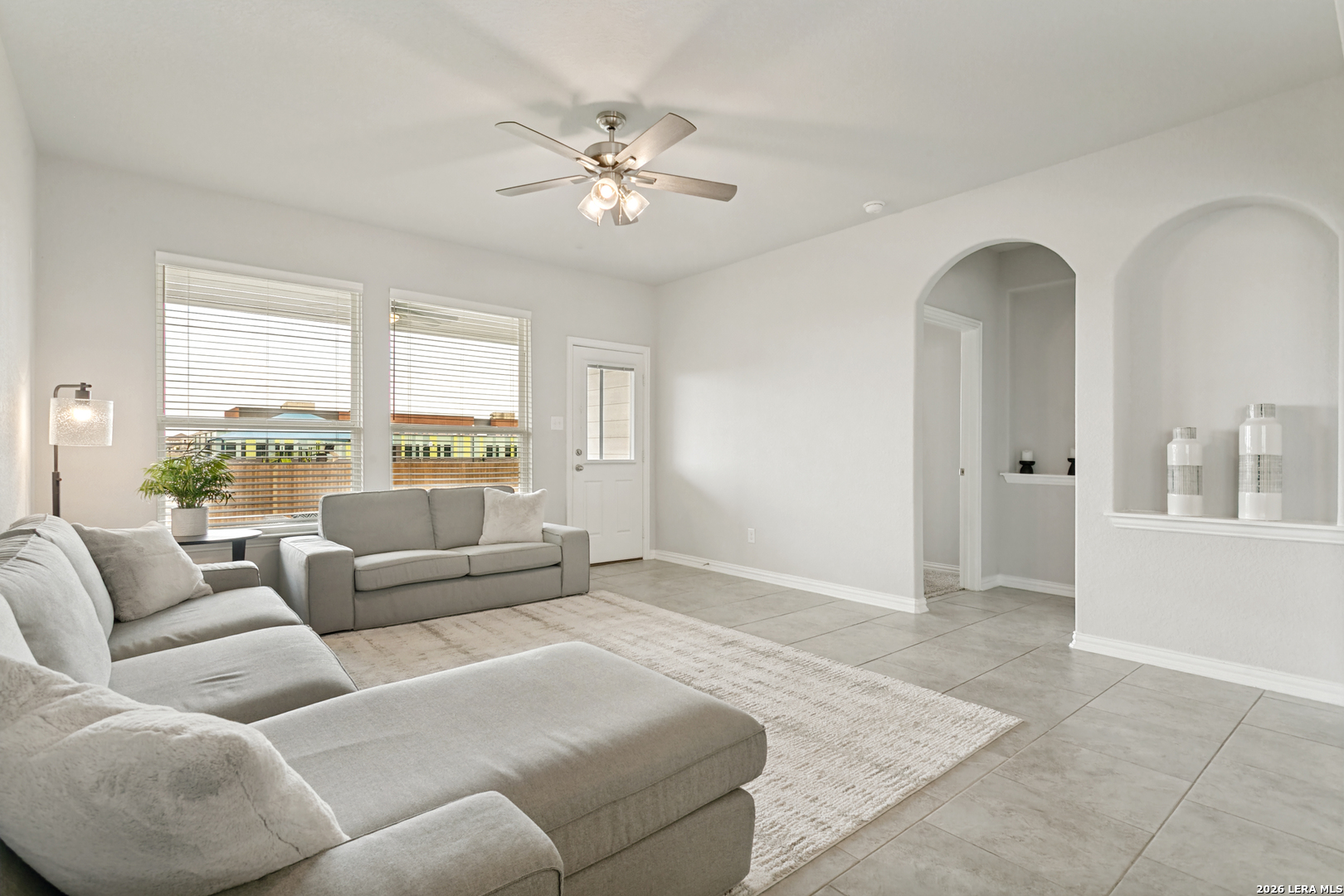 8240 Robin Gate Selma TX 78154