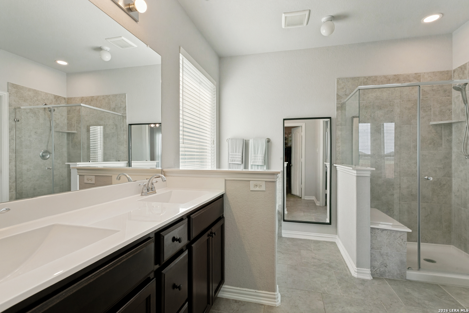 8240 Robin Gate Selma TX 78154