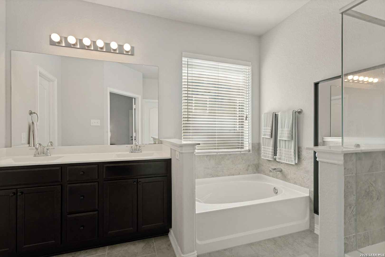 8240 Robin Gate Selma TX 78154