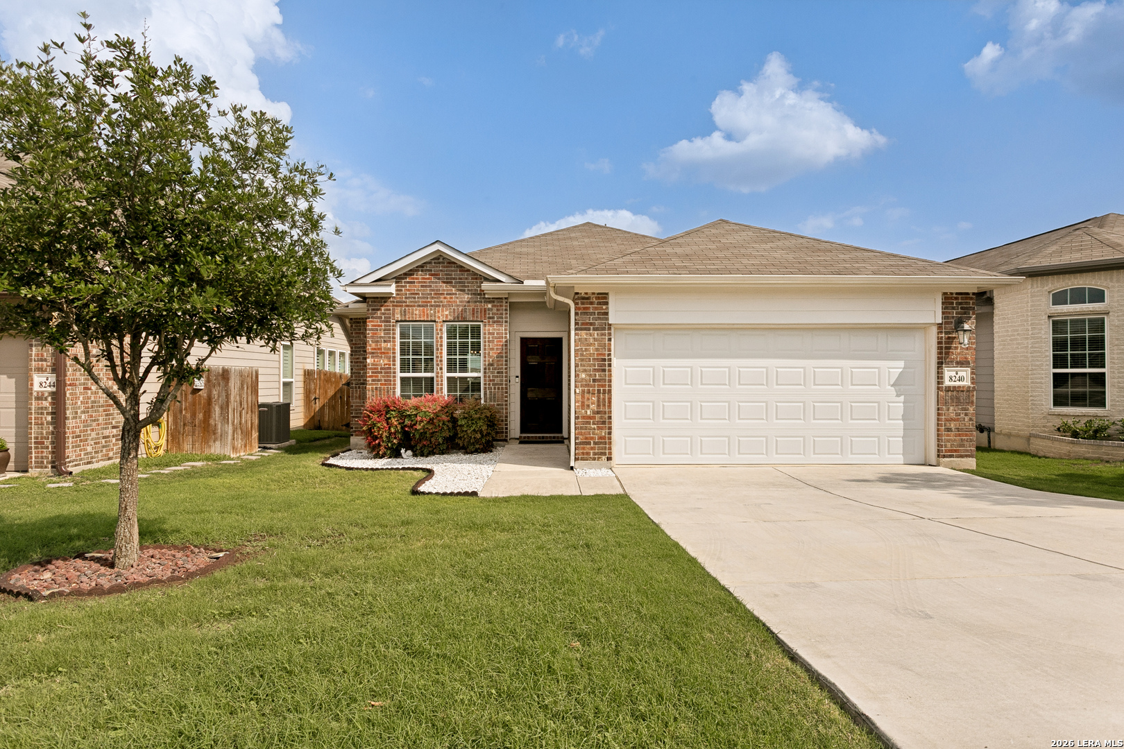 8240 Robin Gate Selma TX 78154