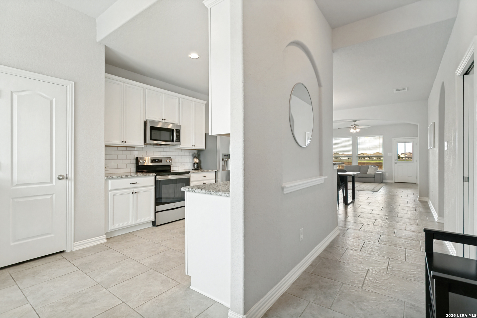 8240 Robin Gate Selma TX 78154