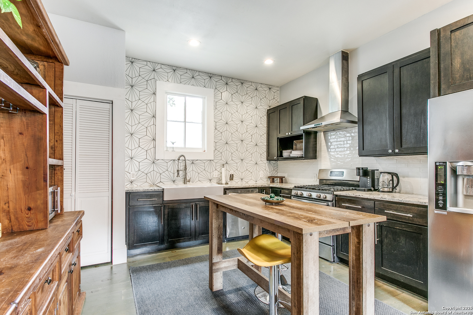 312 Burleson San Antonio TX 78202