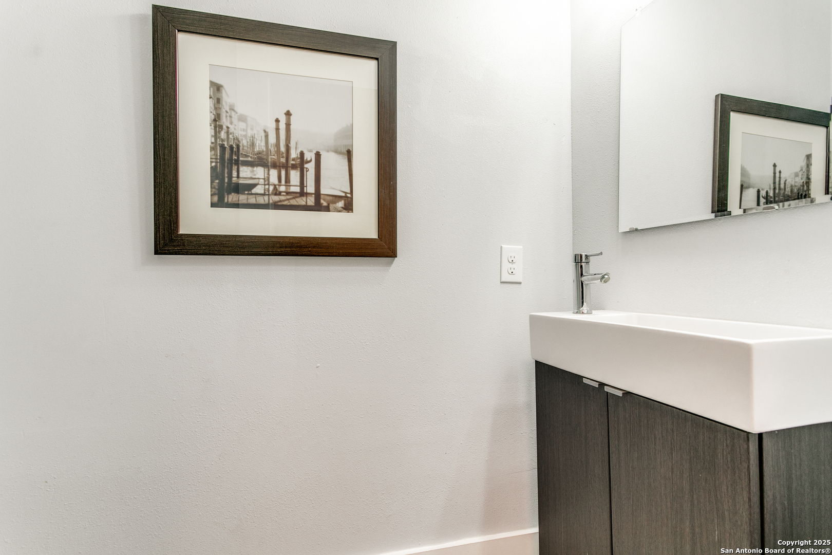 312 Burleson San Antonio TX 78202