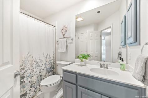 18306 Edwards Oaks San Antonio TX 78259