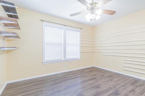 175 Tipperary Avenue San Antonio TX 78223