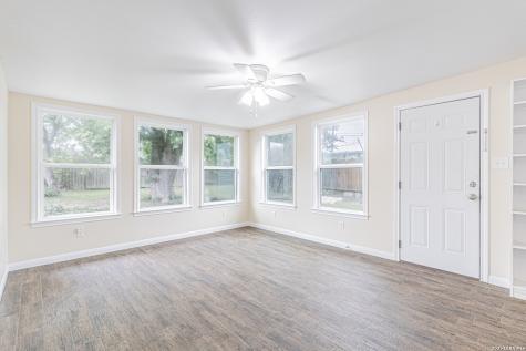 175 Tipperary Avenue San Antonio TX 78223