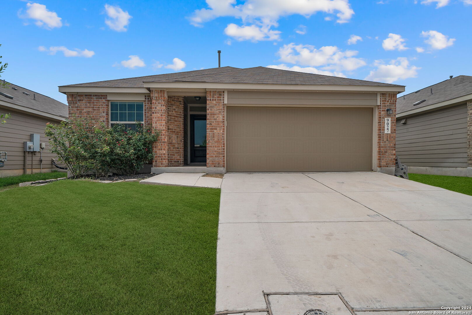 9027 Longhorn Park Converse TX 78109
