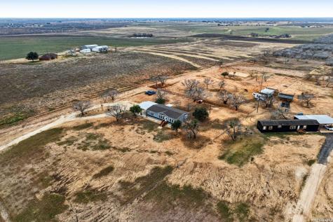 1170 Atascosa County Road 101 Floresville TX 78114