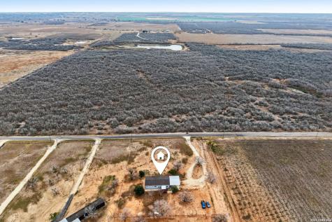 1170 Atascosa County Road 101 Floresville TX 78114