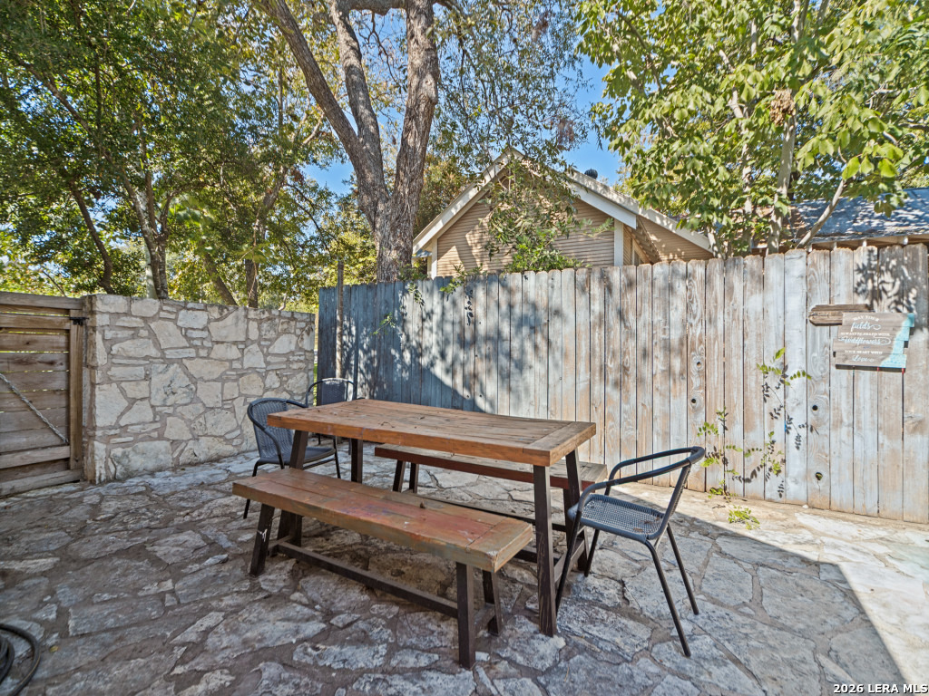 222 W Centre Street Fredericksburg TX 78624