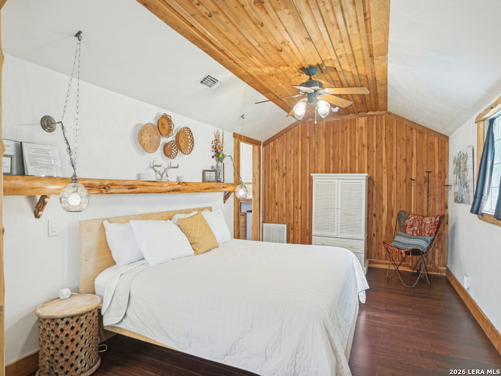 222 W Centre Street Fredericksburg TX 78624
