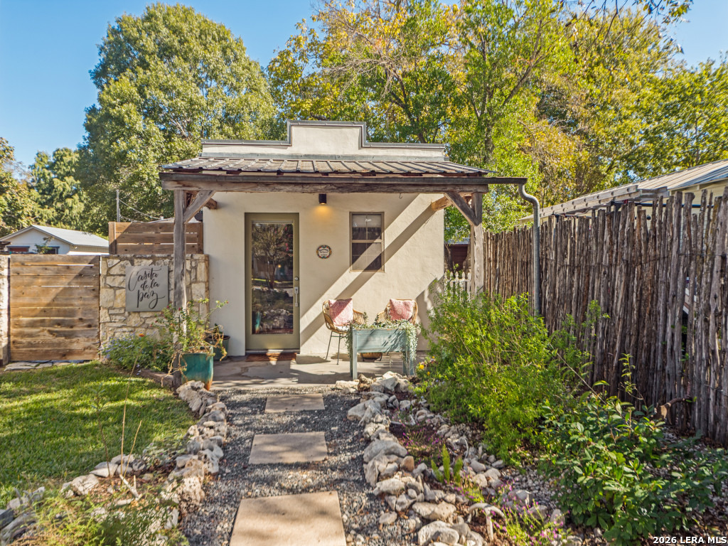 222 W Centre Street Fredericksburg TX 78624