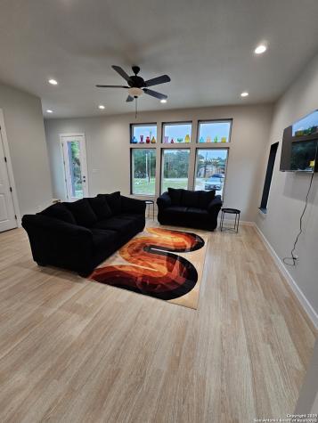 1963 Green Hill Drive Canyon Lake TX 78133