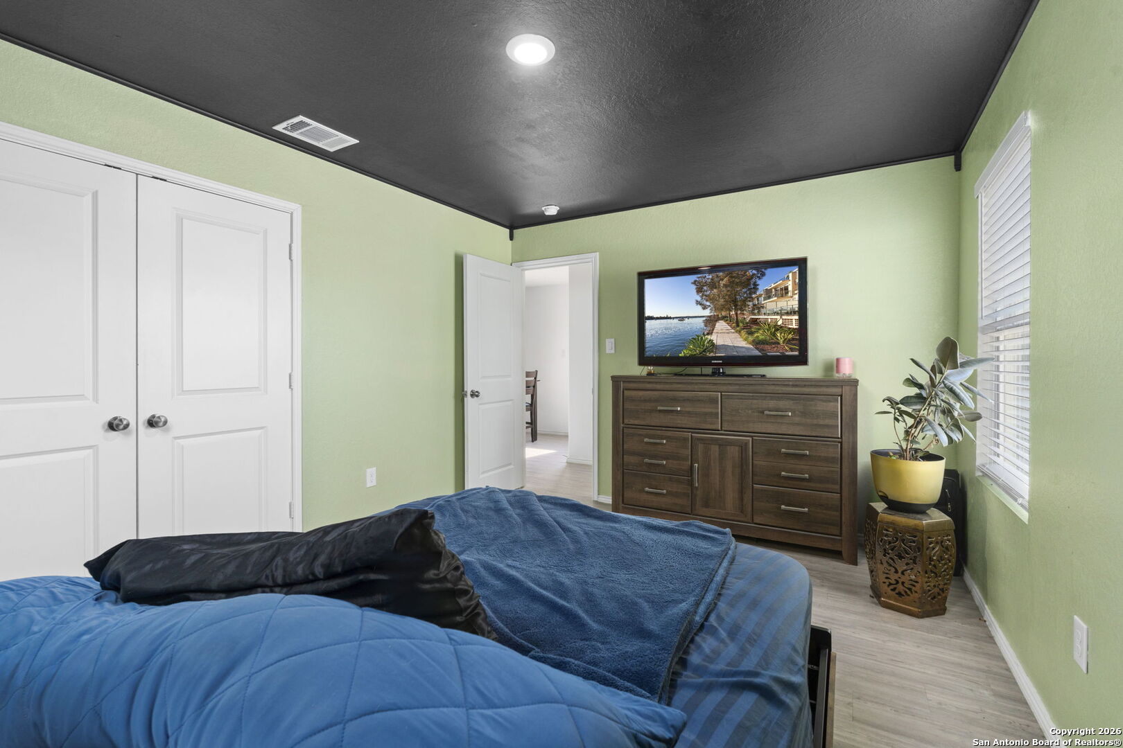 7323 Donkey Valley San Antonio TX 78252