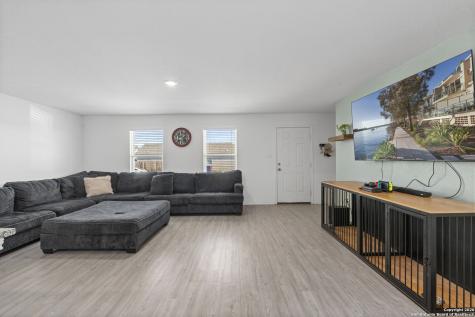 7323 Donkey Valley San Antonio TX 78252