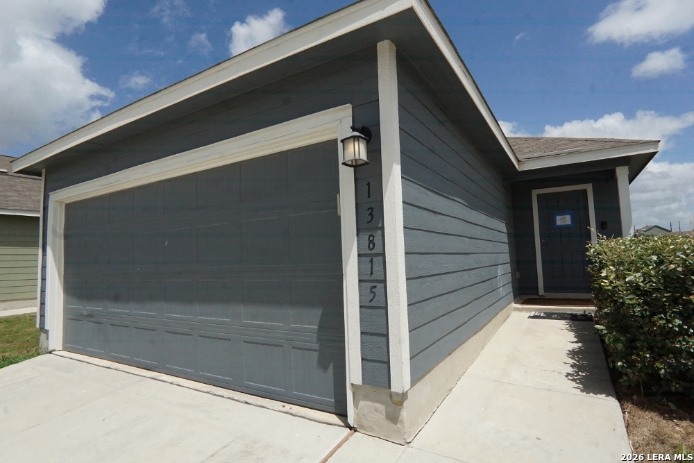 13815 Llama Place San Antonio TX 78252