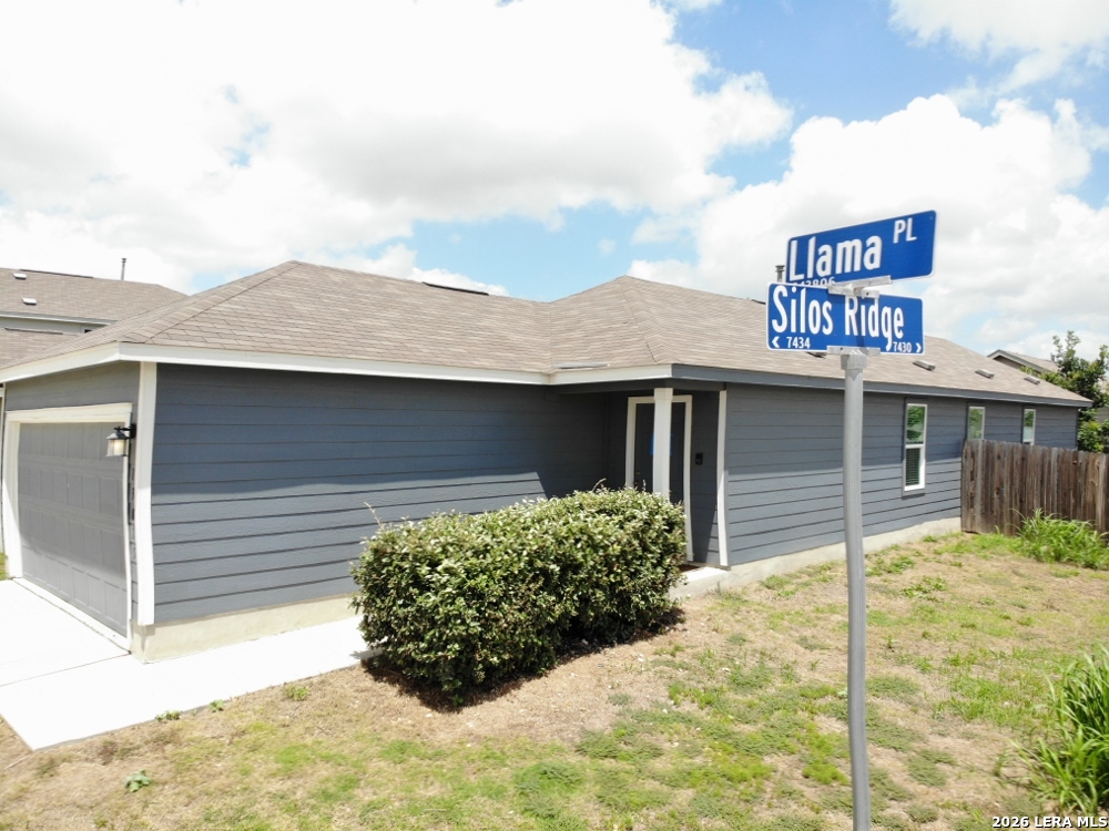 13815 Llama Place San Antonio TX 78252