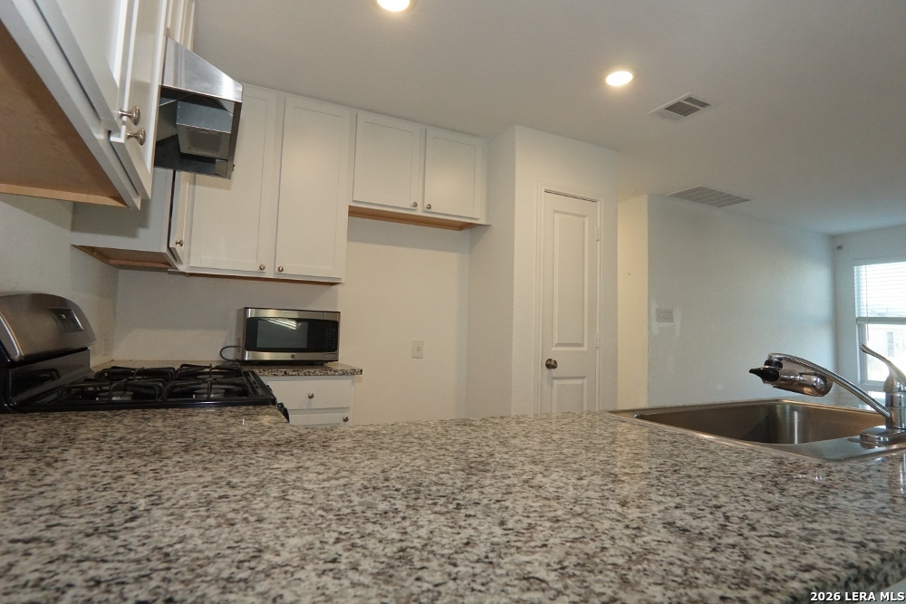 13815 Llama Place San Antonio TX 78252