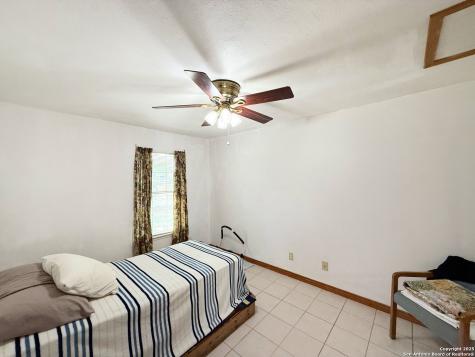 710 W Baetz Boulevard San Antonio TX 78221